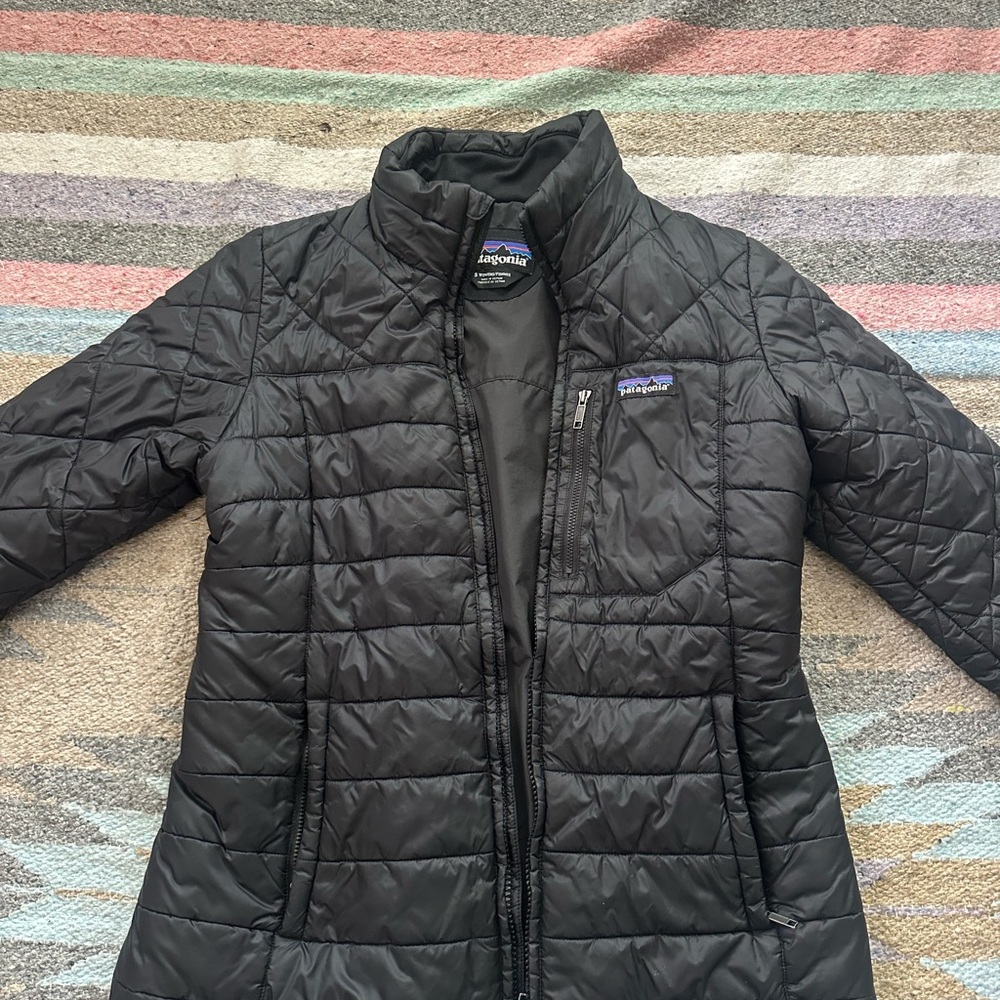 Patagonia Women's Black Puffer Jacket